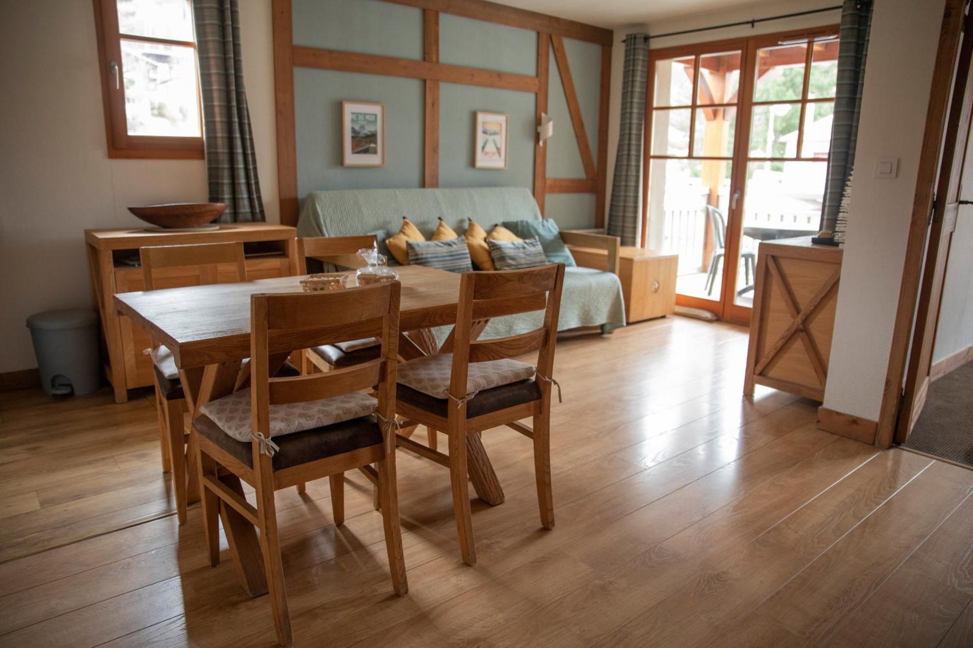 Apparts Au Coeur De St-Lary - Piscine Chauffee Et Sauna แซ็งต์-ลารีย์-ซูว์ลอง ภายนอก รูปภาพ