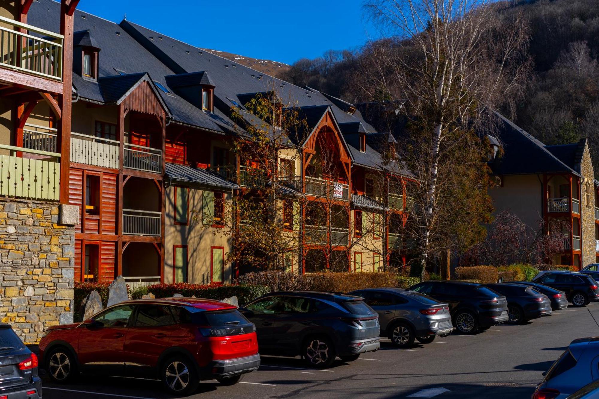 Apparts Au Coeur De St-Lary - Piscine Chauffee Et Sauna แซ็งต์-ลารีย์-ซูว์ลอง ภายนอก รูปภาพ