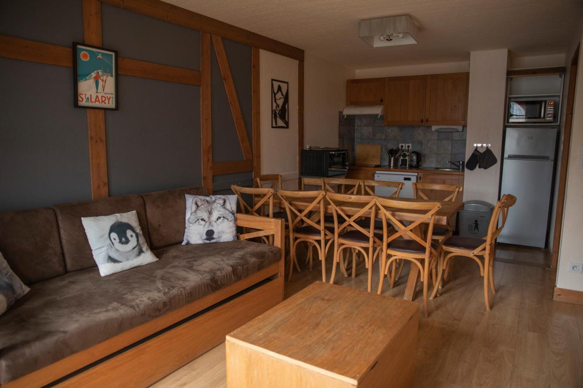 Apparts Au Coeur De St-Lary - Piscine Chauffee Et Sauna แซ็งต์-ลารีย์-ซูว์ลอง ห้อง รูปภาพ