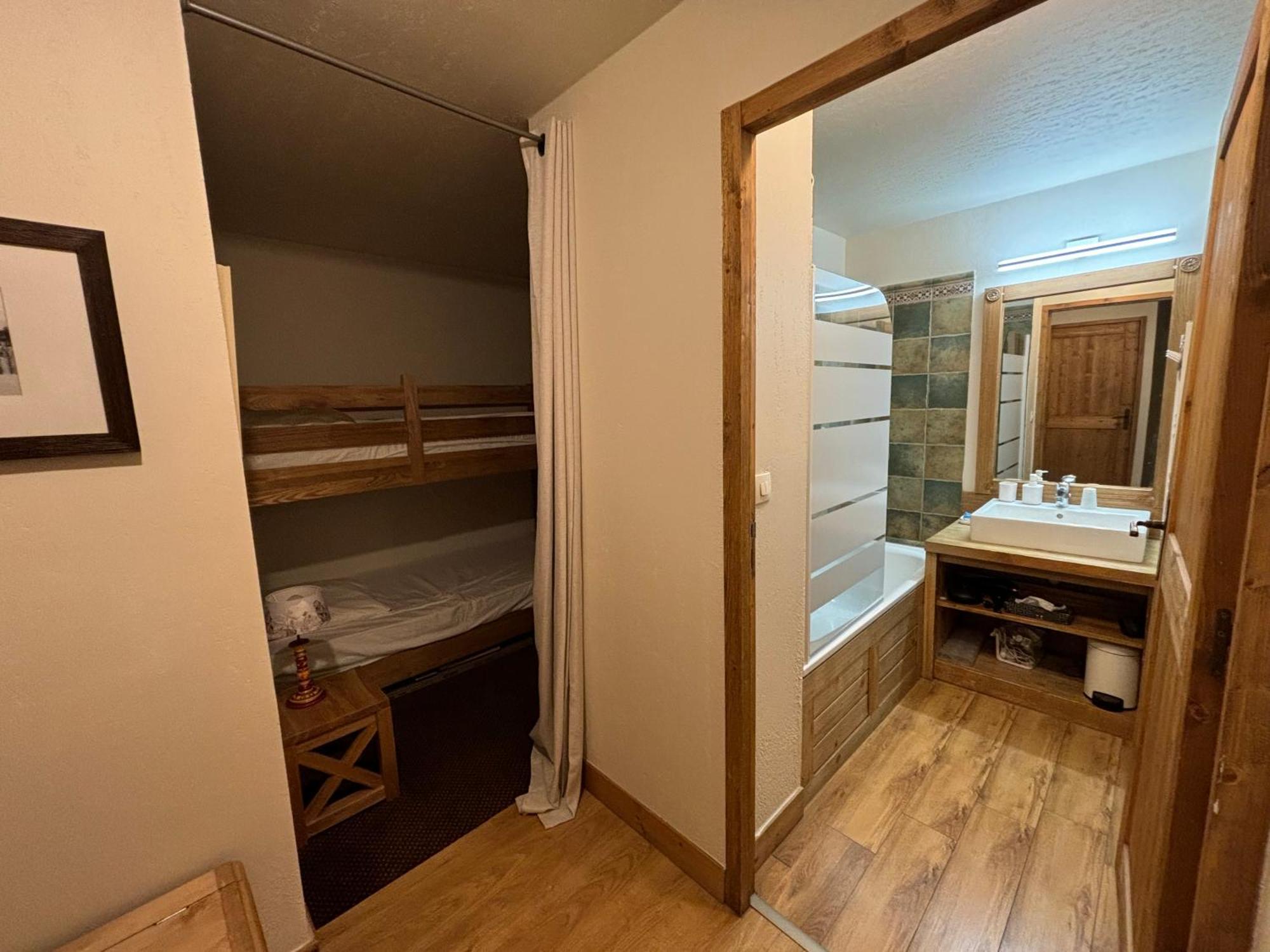 Apparts Au Coeur De St-Lary - Piscine Chauffee Et Sauna แซ็งต์-ลารีย์-ซูว์ลอง ห้อง รูปภาพ